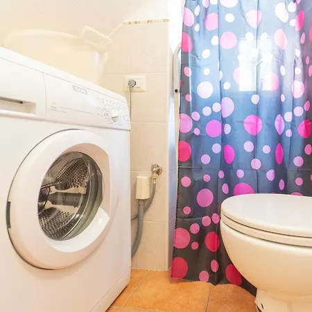 Appartement 096 - Casa Al Borgo Cavi Di Lavagna, 150 Metri Dal Mare