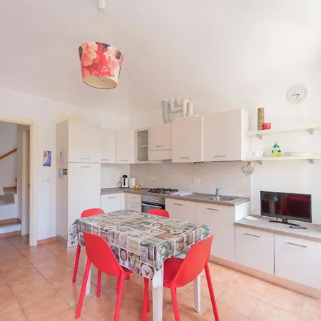 096 - Casa Al Borgo Cavi Di Lavagna, 150 Metri Dal Mare * Lavagna