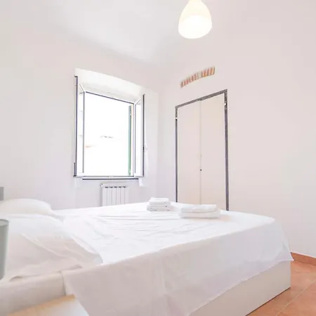 096 - Casa Al Borgo Cavi Di Lavagna, 150 Metri Dal Mare Apartment