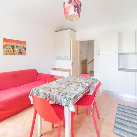 096 - Casa Al Borgo Cavi Di Lavagna, 150 Metri Dal Mare Apartment